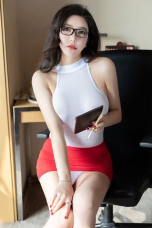 欧美大牌真丝长裙_HD电影在线观看