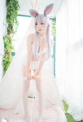 欧美女生腹肌壁纸_JVID性感写真