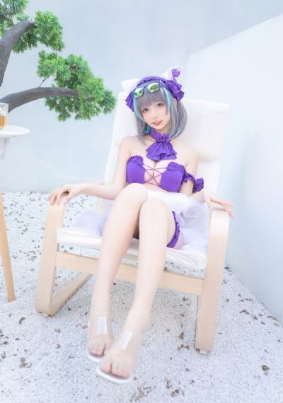 欧美裸体胖奶奶_HD在线观看完整版